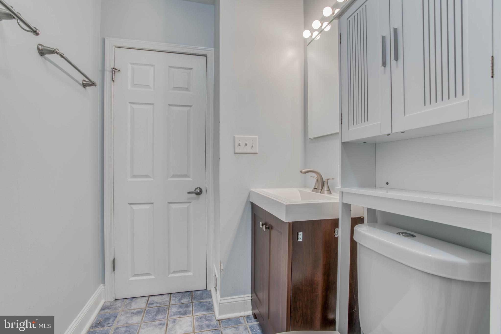 1602 Searles Road Baltimore, MD 21222 - Photo 19 of 49 Lower level bath.