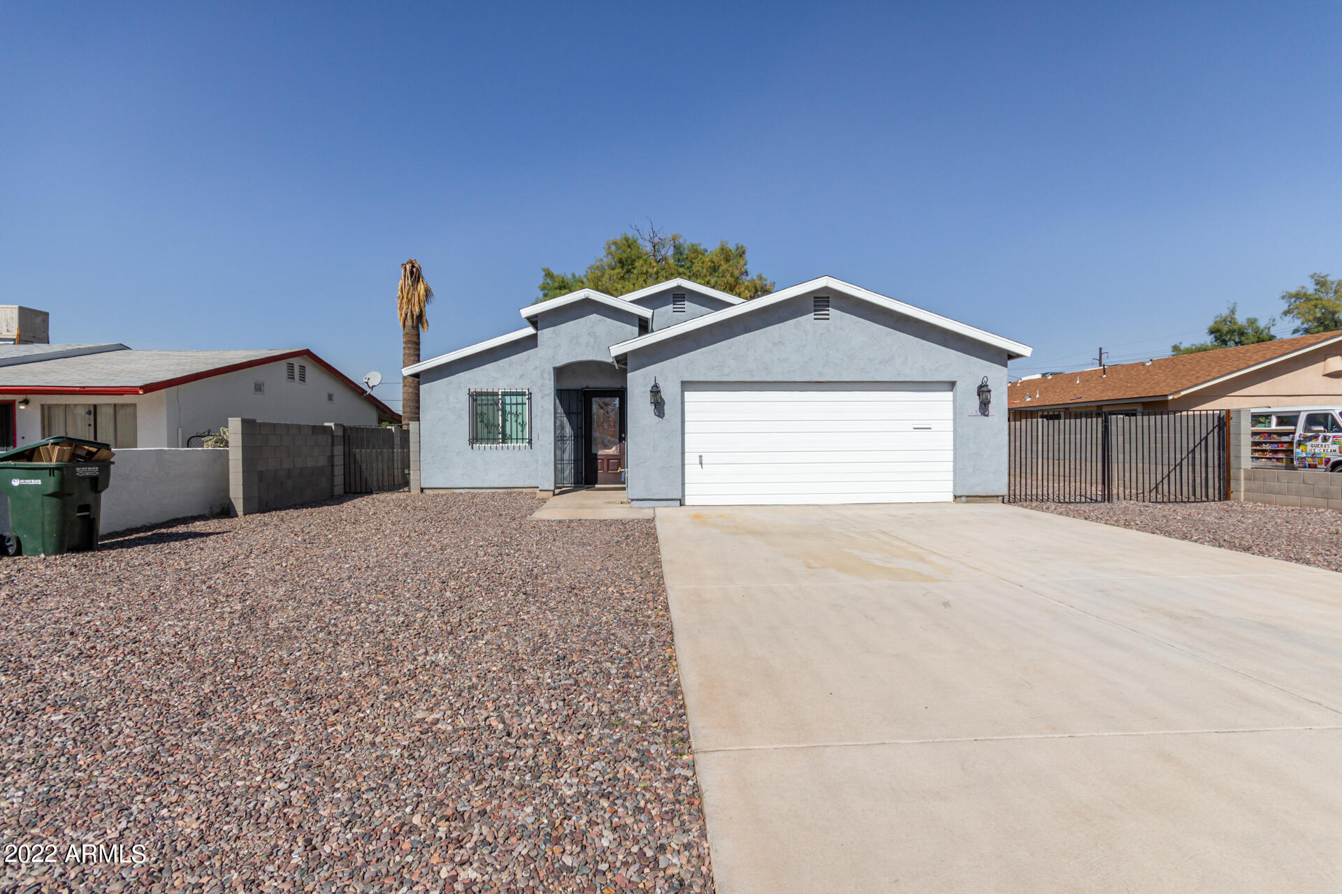 3144 East Chipman Road Phoenix, AZ 85040 - Photo 1 of 44 01 - Chipman