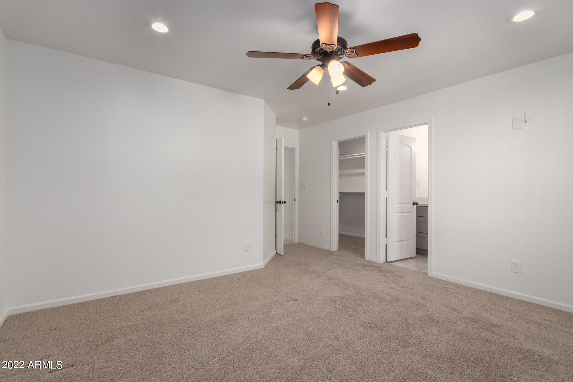 3144 East Chipman Road Phoenix, AZ 85040 - Photo 13 of 44 20 - Chipman