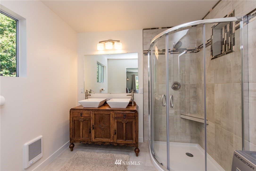 402 Reservoir Road Sequim, WA 98382 - Photo 12 of 25 Gallery Image 12