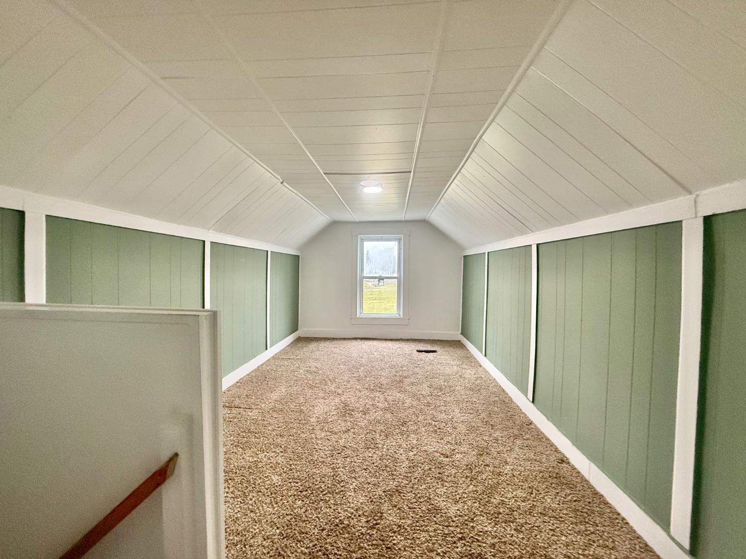 226 Cardinal Lane Osgood, IN 47037 - Photo 13 of 21