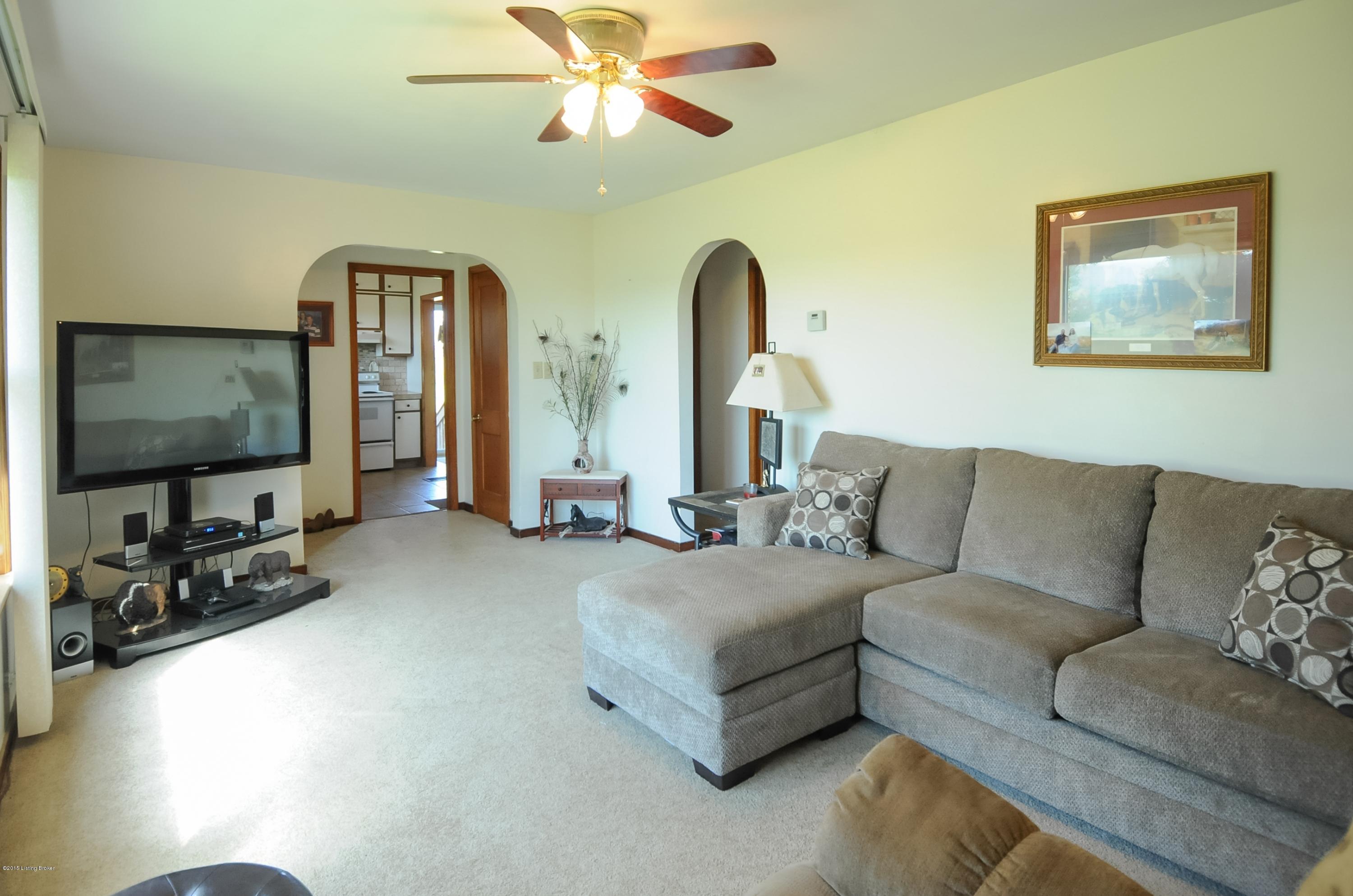 46 Buck Grove Road Brandenburg, KY 40108 - Photo 7 of 28 46BuckGroveRd-7