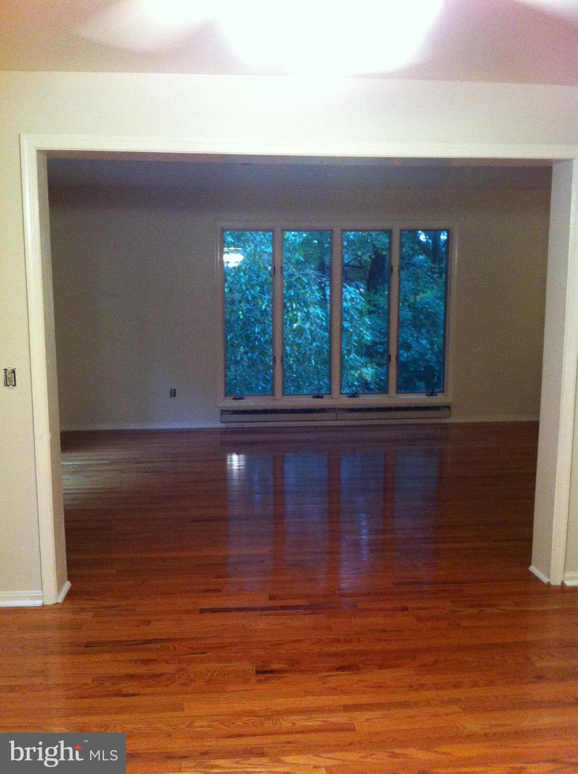 2452 Bulls Sawmill Road Freeland, MD 21053 - Photo 6 of 21 Living Room