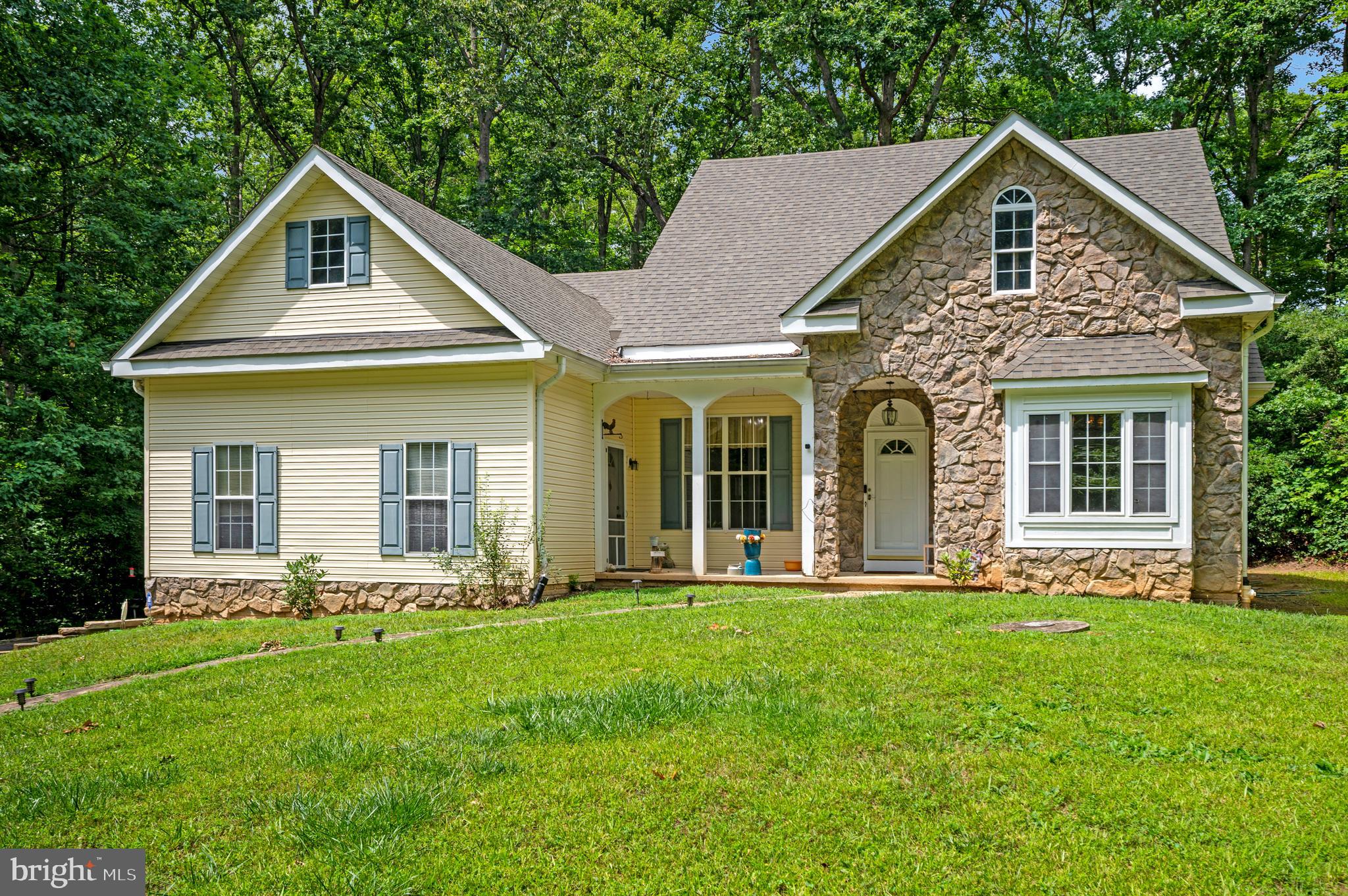 319 Richland Road Fredericksburg, VA 22406 - Photo 2 of 52