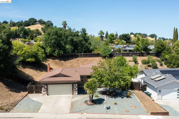 $799,000 | 1011 Morello Avenue, Martinez, CA 94553