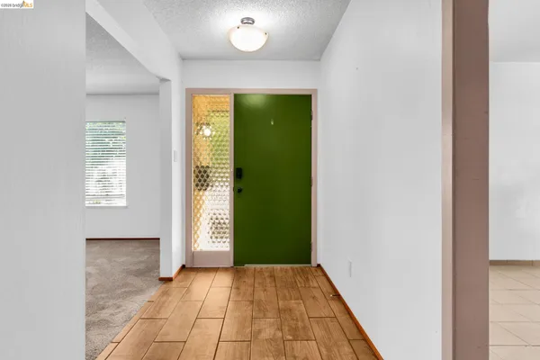 $799,000 | 1011 Morello Avenue, Martinez, CA 94553