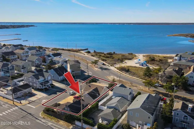 $1,749,000 | 207 Bay Boulevard, Lavallette, NJ 08735