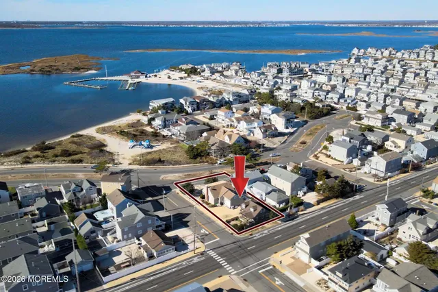 $1,749,000 | 207 Bay Boulevard, Lavallette, NJ 08735