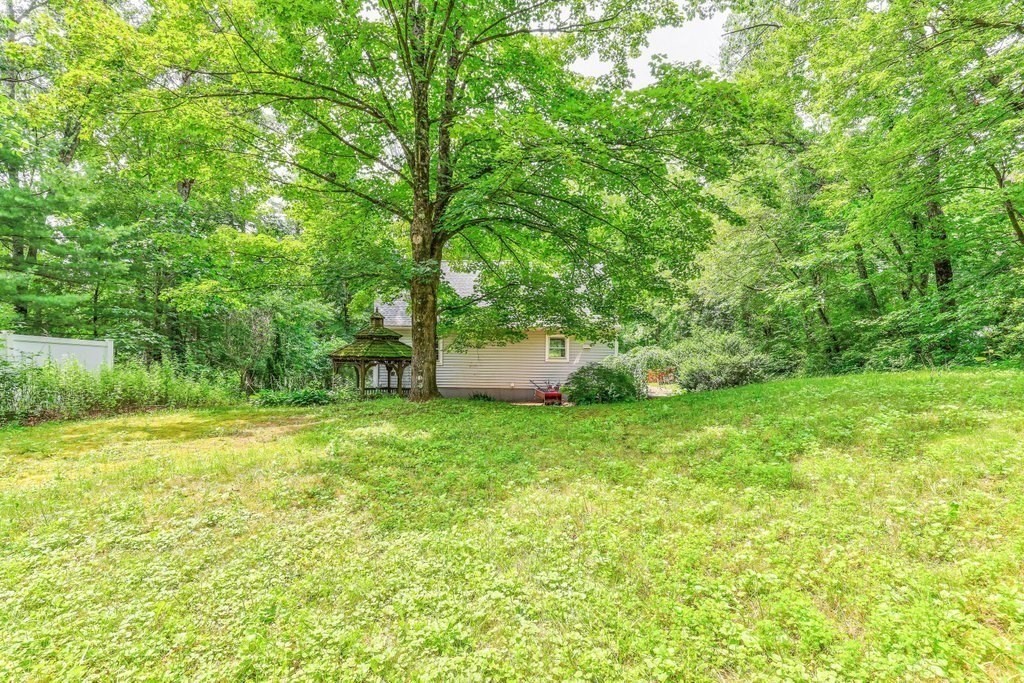91 Pierce Road West Brookfield, MA 01585 - Photo 29 of 31 Gallery Image 29