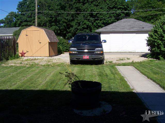 317 South 3rd Street Decatur, IN 46733 - Photo 8 of 29