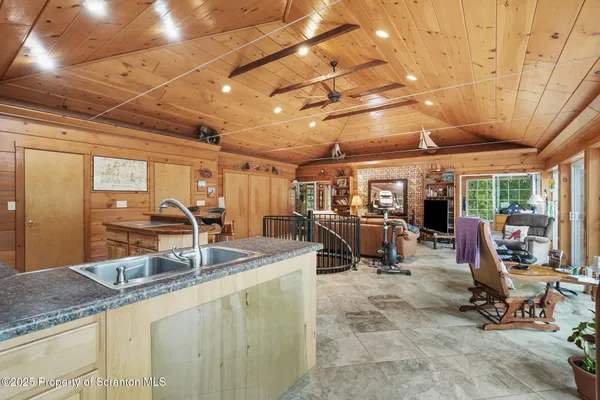 $399,000 | 28684 Highway 92, Susquehanna, PA 18847