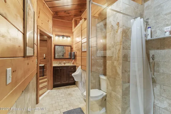 $399,000 | 28684 Highway 92, Susquehanna, PA 18847