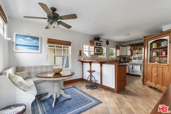 $3,475,000 | 41 Vicente Terrace, Santa Monica, CA 90401