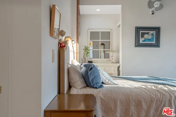$3,475,000 | 41 Vicente Terrace, Santa Monica, CA 90401