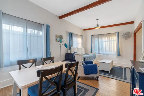 $3,475,000 | 41 Vicente Terrace, Santa Monica, CA 90401
