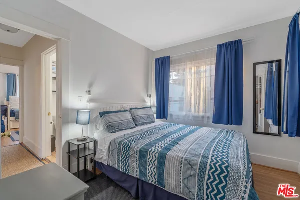 $3,475,000 | 41 Vicente Terrace, Santa Monica, CA 90401