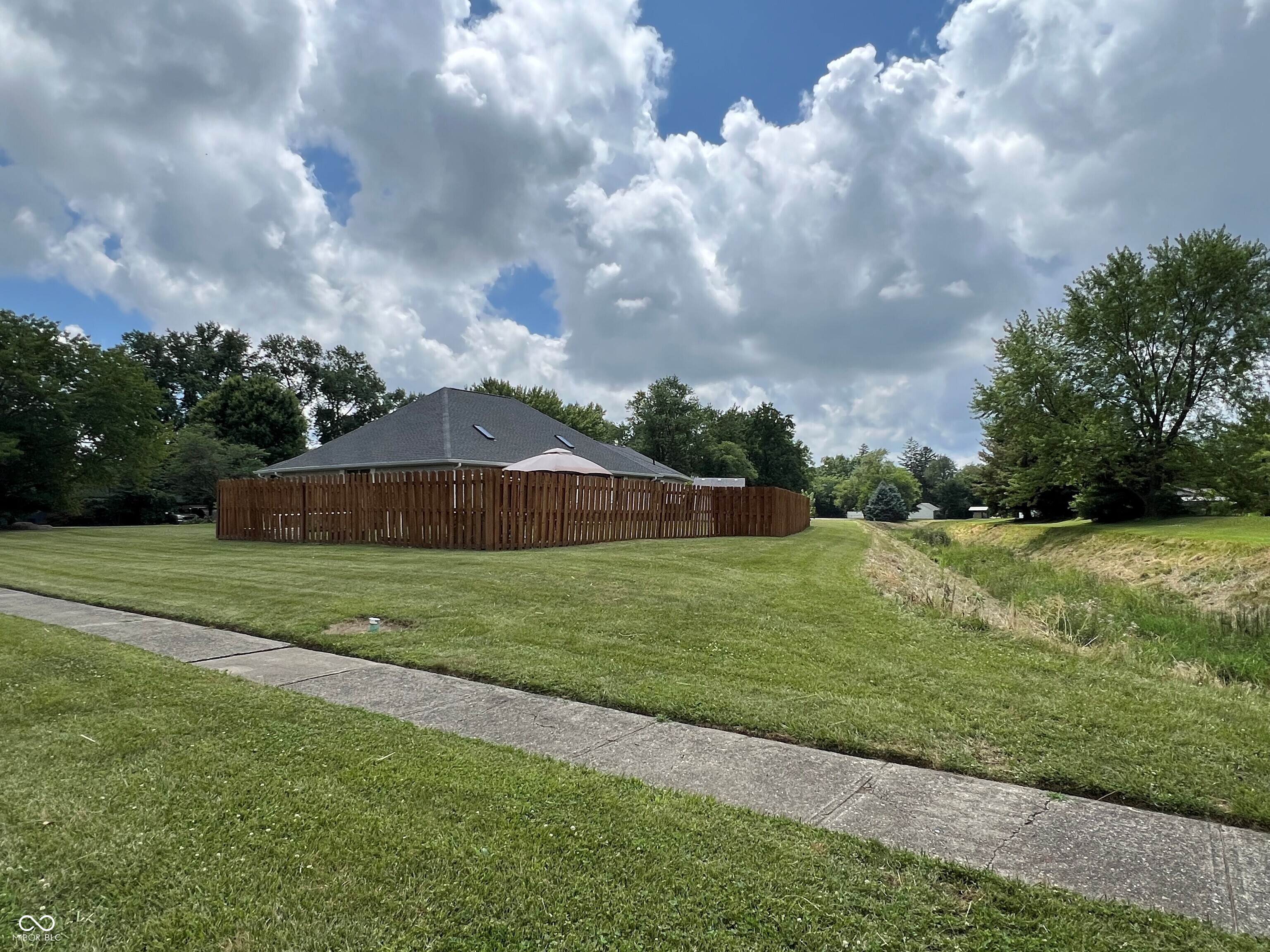 2018 Elizaville Road Lebanon, IN 46052 - Photo 10 of 45