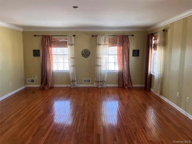 $3,650 | 36 Highland View Place, Middletown, NY 10940