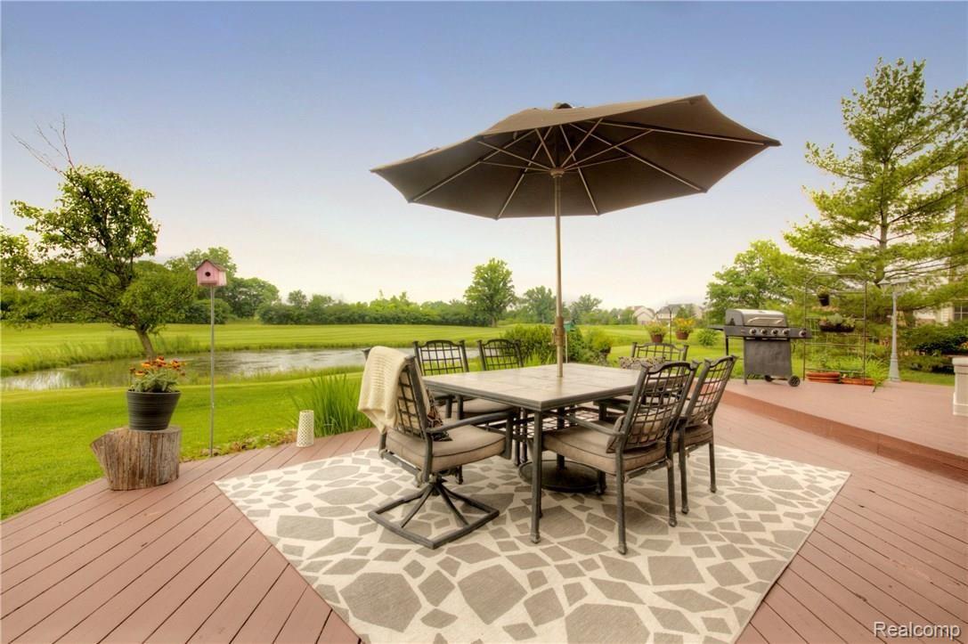 46657 Inverness Road Canton, MI 48188 - Photo 43 of 46 45 View.jpg