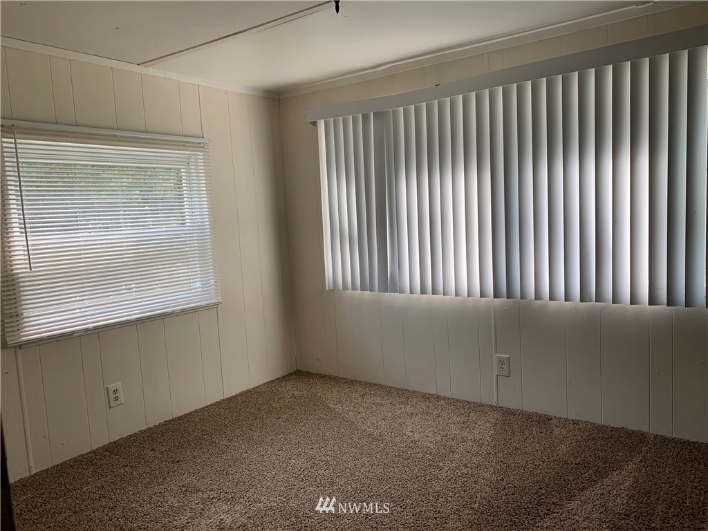 3210 Erlands Point Road Northwest Bremerton, WA 98312 - Photo 15 of 20 Gallery Image 15