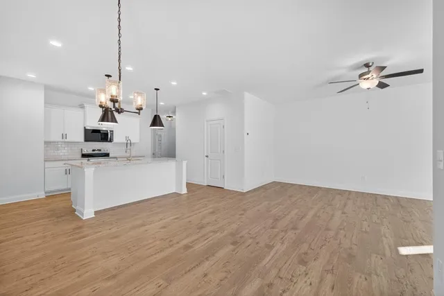 $350,000 | 155 Windsor Pk Court, Jefferson, GA 30549