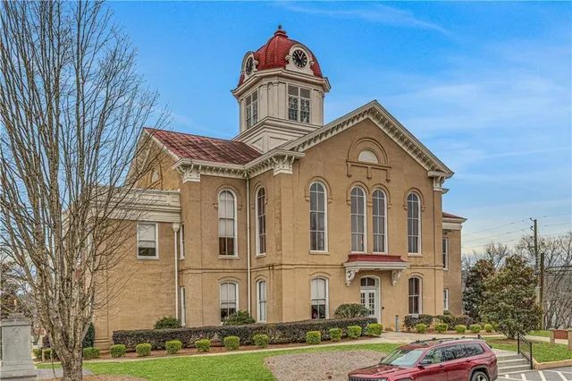 $350,000 | 155 Windsor Pk Court, Jefferson, GA 30549