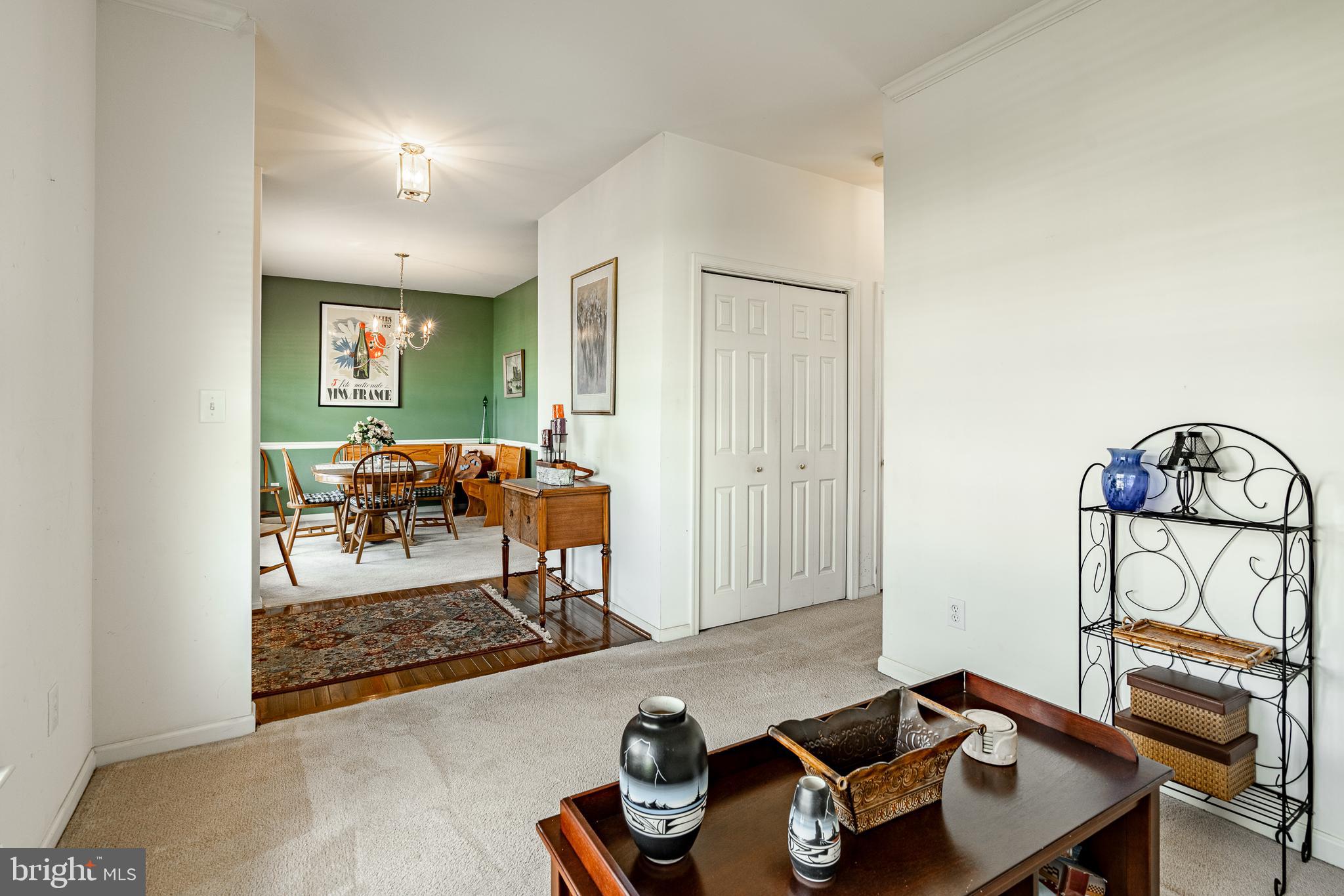 44 Ryhill Drive Dover, DE 19904 - Photo 7 of 53 a living room with furniture and a window