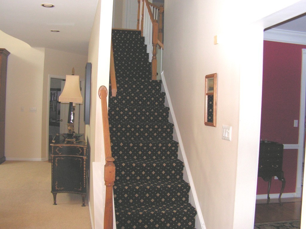35 Aldrich Road Canton, MA 02021 - Photo 16 of 30 Gallery Image 16