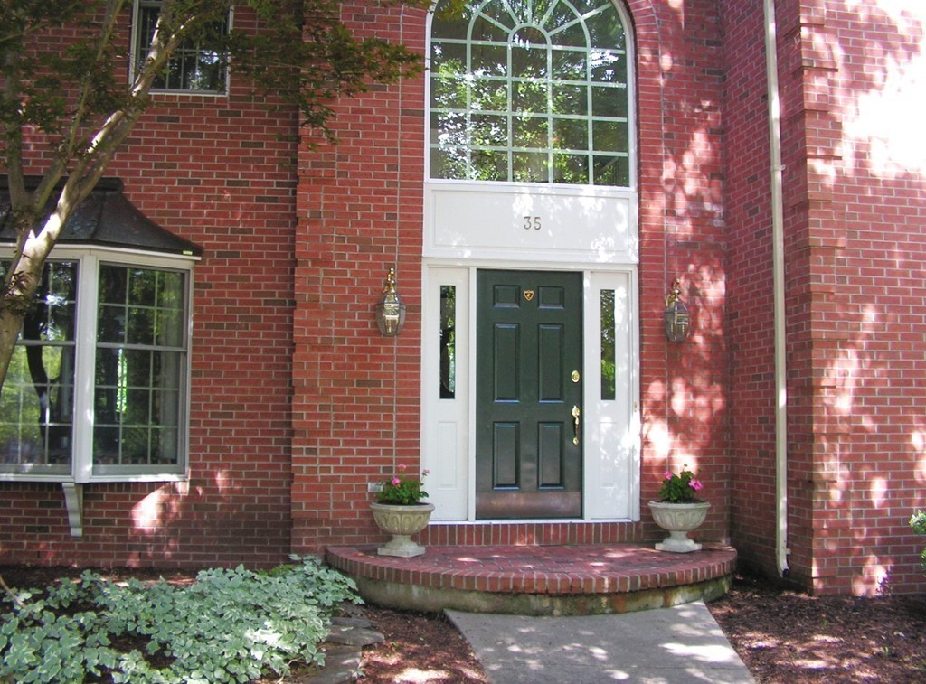 35 Aldrich Road Canton, MA 02021 - Photo 2 of 30 Gallery Image 2