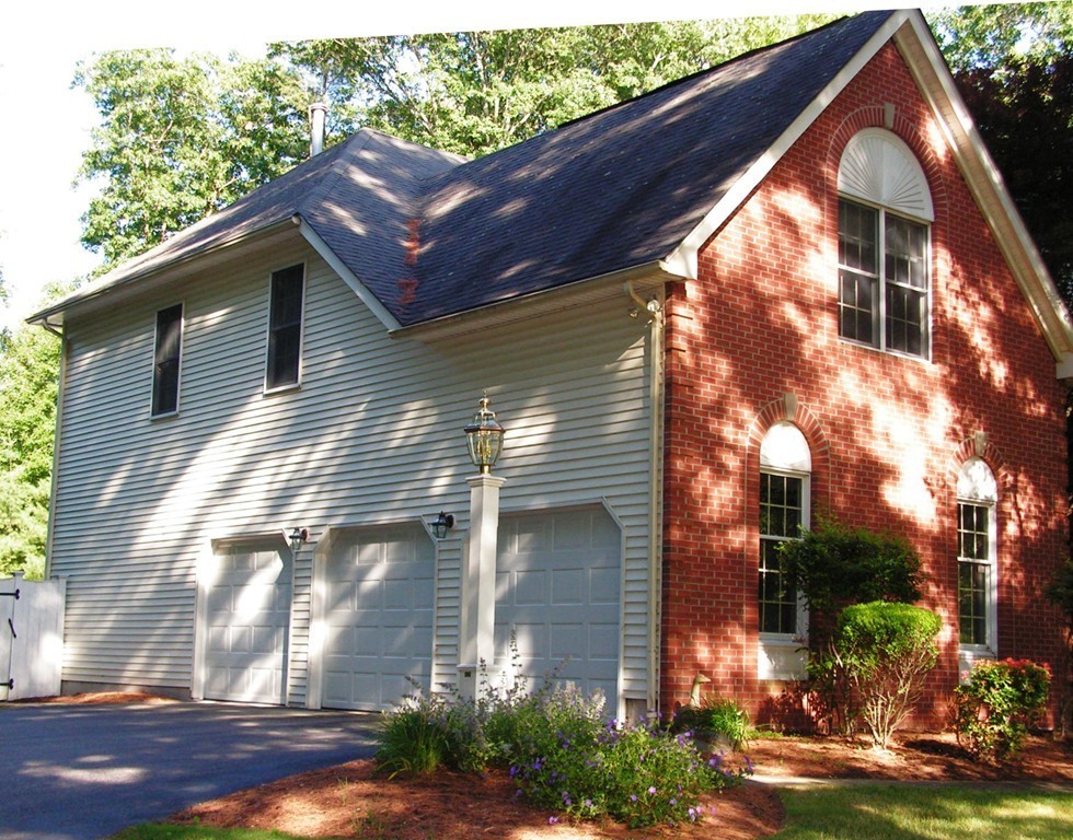 35 Aldrich Road Canton, MA 02021 - Photo 3 of 30 Gallery Image 3