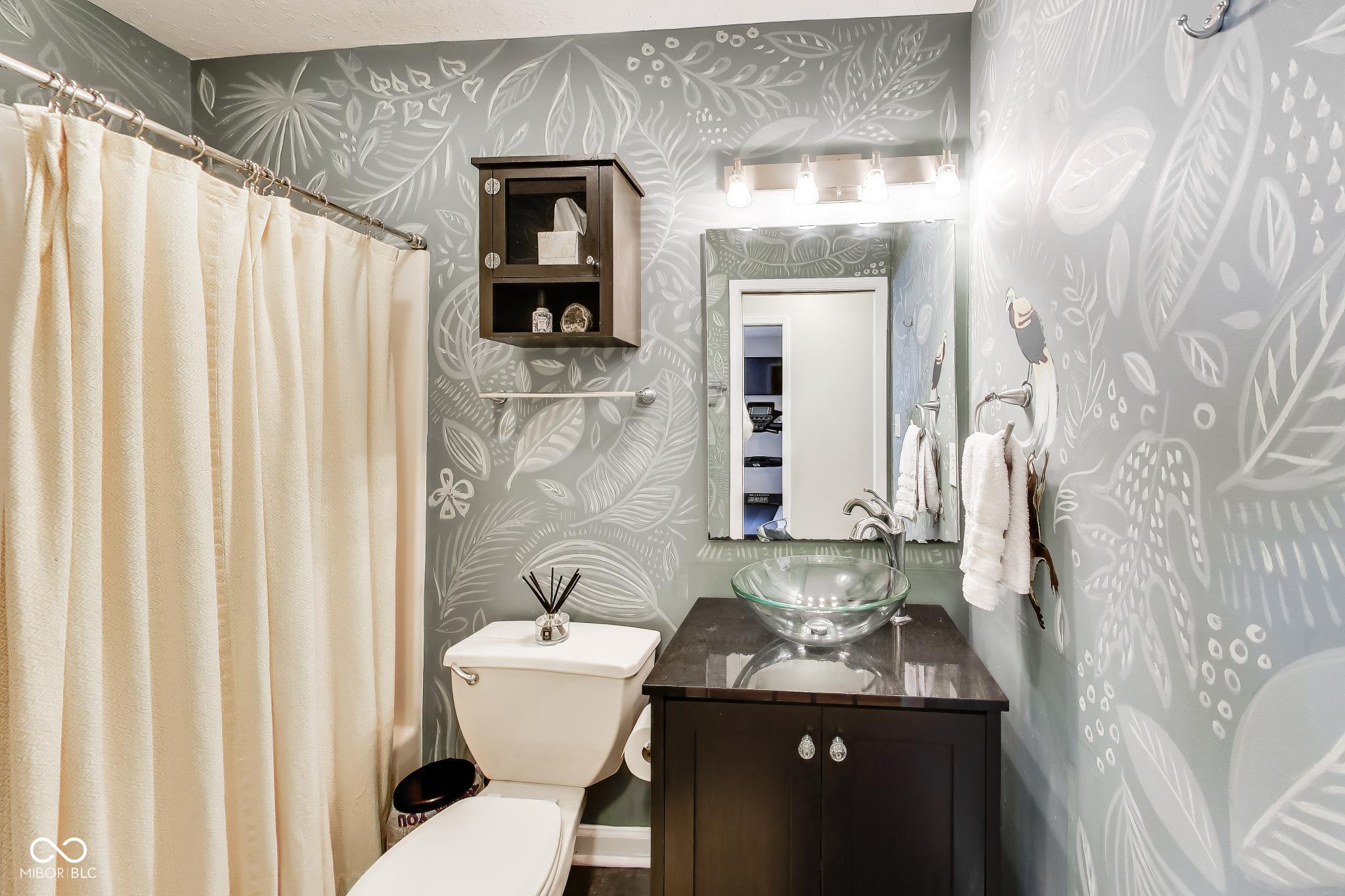 911 Paca Street Indianapolis, IN 46202 - Photo 23 of 28