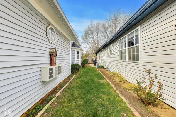 $350,000 | 911 Paca Street, Indianapolis, IN 46202