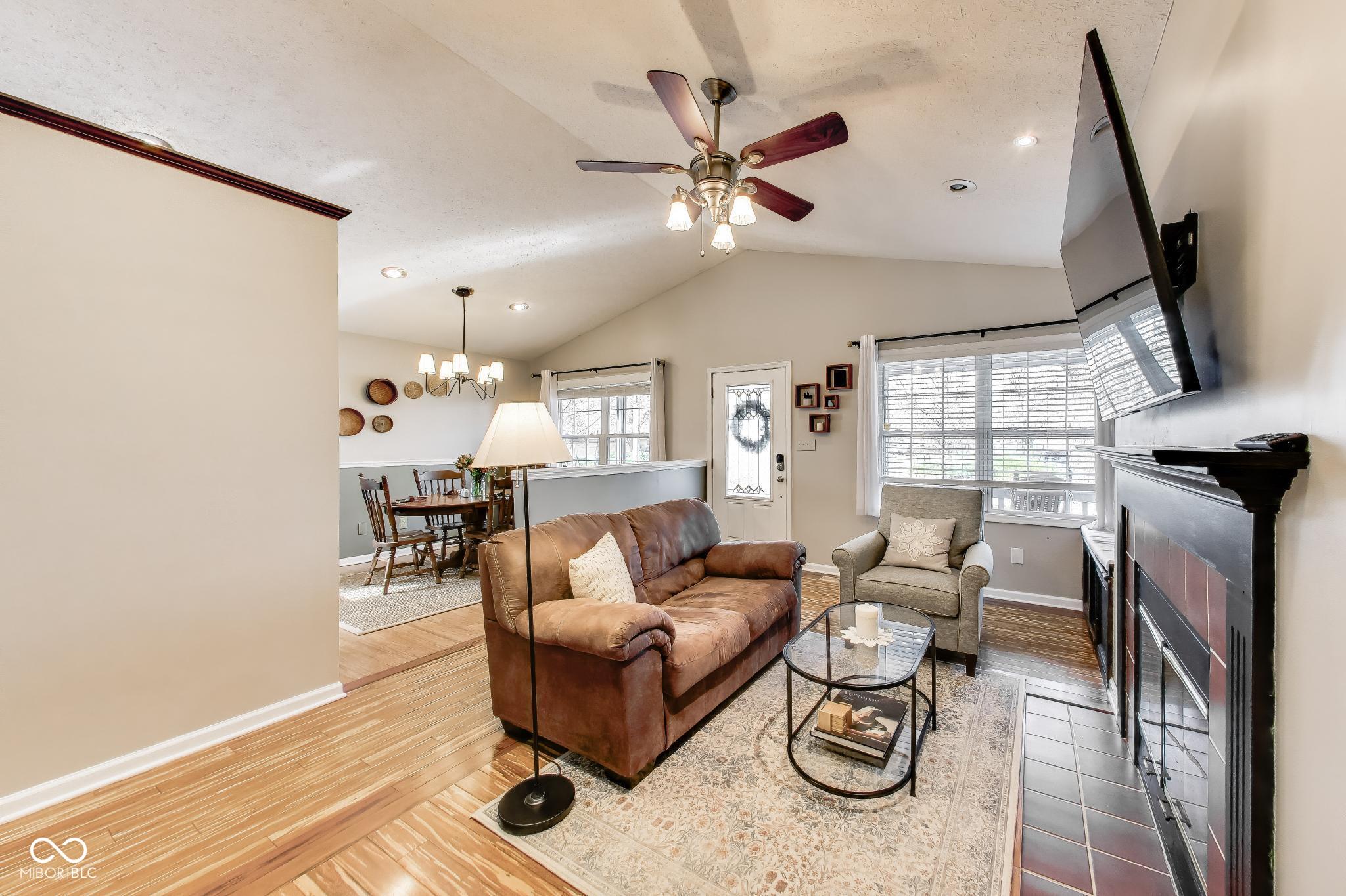 911 Paca Street Indianapolis, IN 46202 - Photo 7 of 28