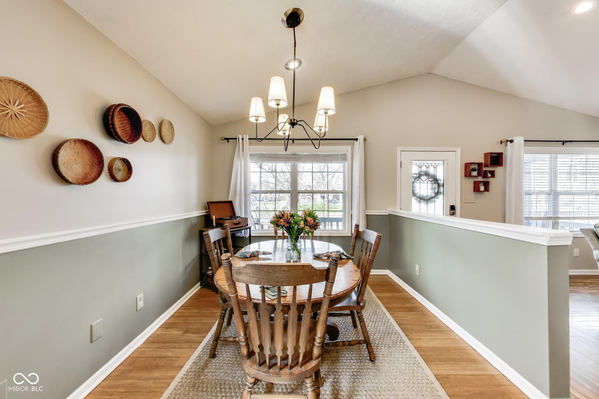 911 Paca Street Indianapolis, IN 46202 - Photo 9 of 28