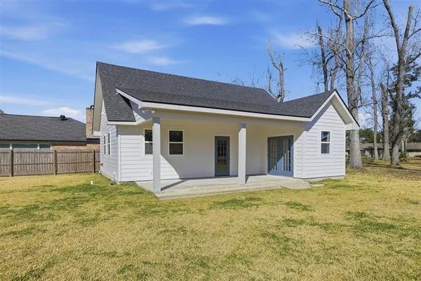 $1,079,000 | 3811 Lake Street, Lake Charles, LA 70605