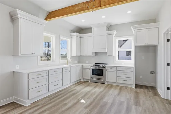$1,079,000 | 3811 Lake Street, Lake Charles, LA 70605