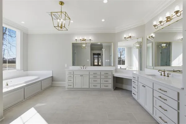 $1,079,000 | 3811 Lake Street, Lake Charles, LA 70605