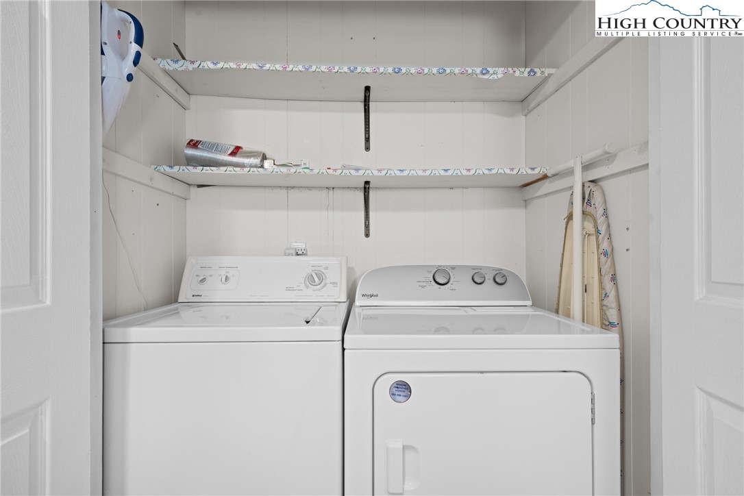 101 Pond Creek Road Banner Elk, NC 28604 - Photo 29 of 35 a utility room with dryer and washer