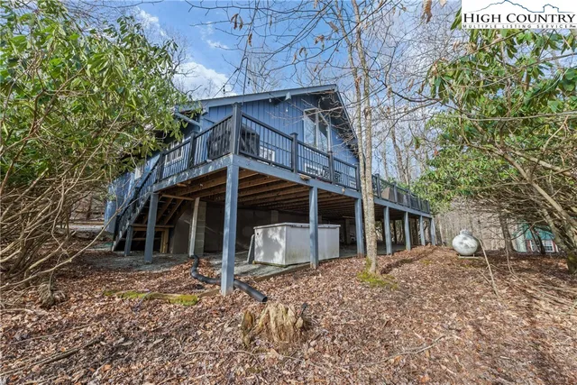 $529,000 | 101 Pond Creek Road, Beech Mountain, NC 28604