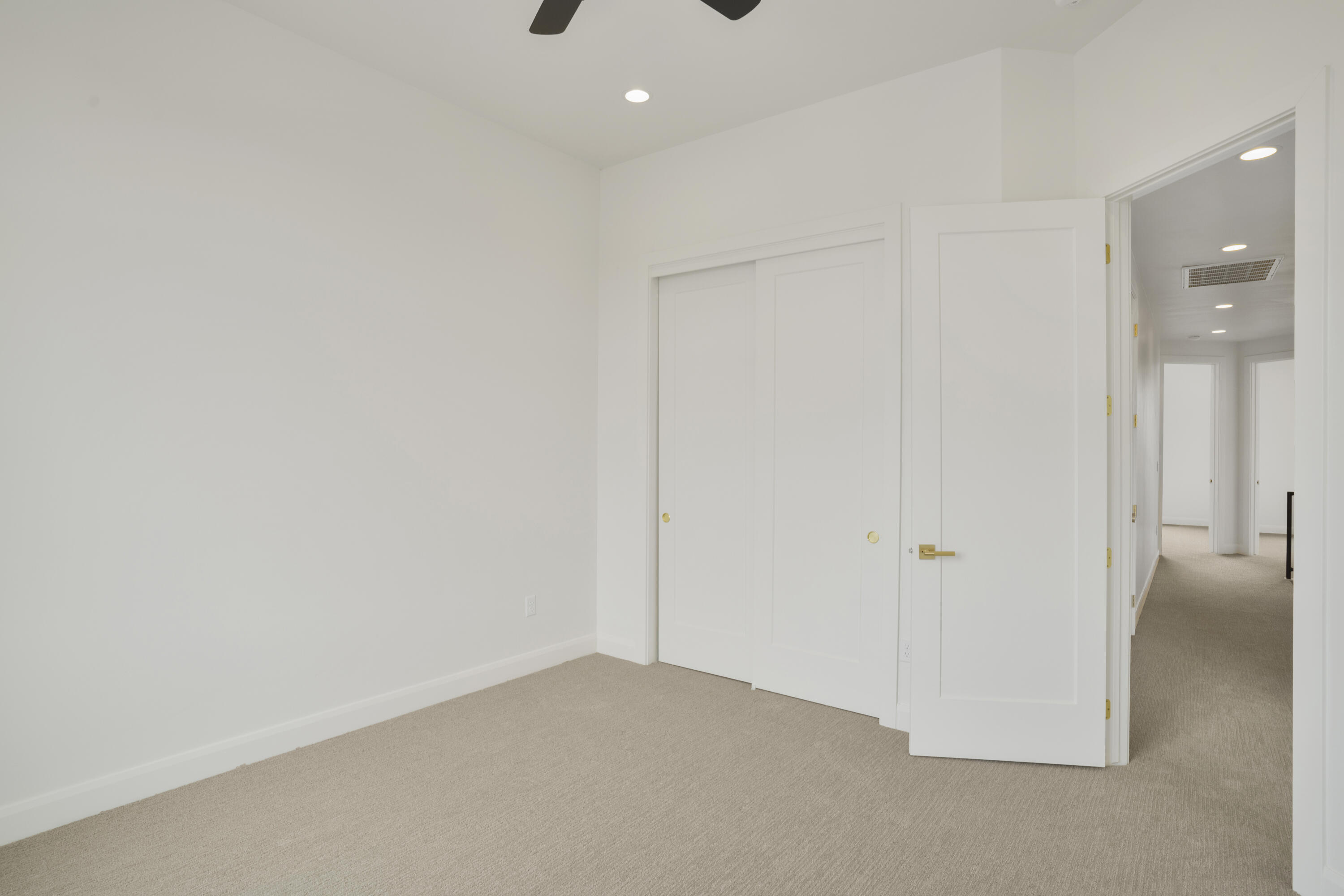 990 Manen Street Washington, UT 84780 - Photo 35 of 38 DSC01578