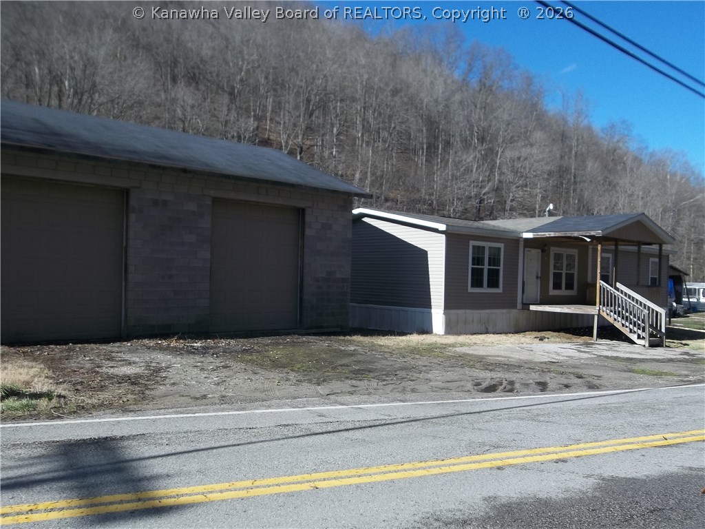 7591 Ridgeview Nellis Road Ridgeview, WV 25169 - Photo 4 of 12 Gallery Image 4