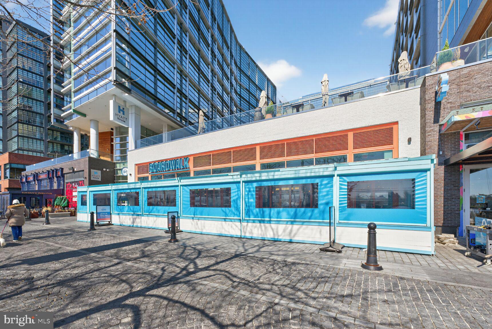 525 Water Street Southwest, Unit 314 Washington, DC 20024 - Photo 22 of 36