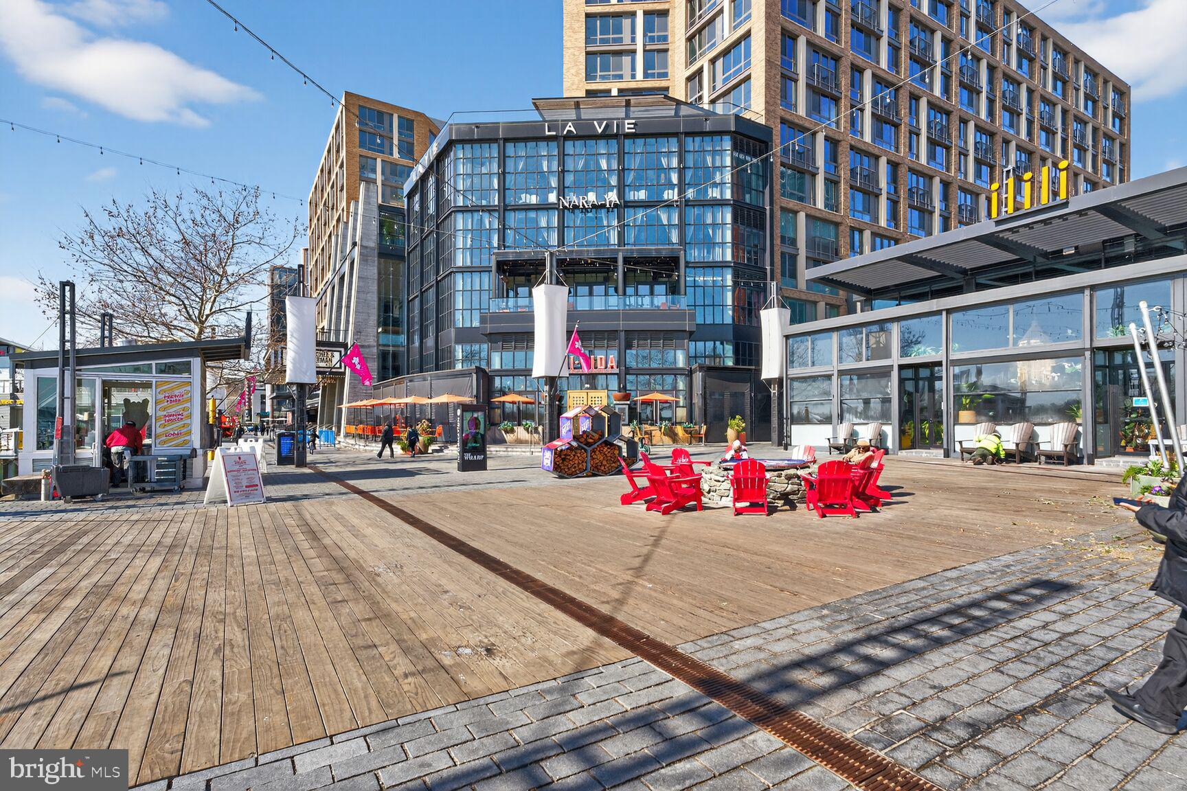 525 Water Street Southwest, Unit 314 Washington, DC 20024 - Photo 26 of 36