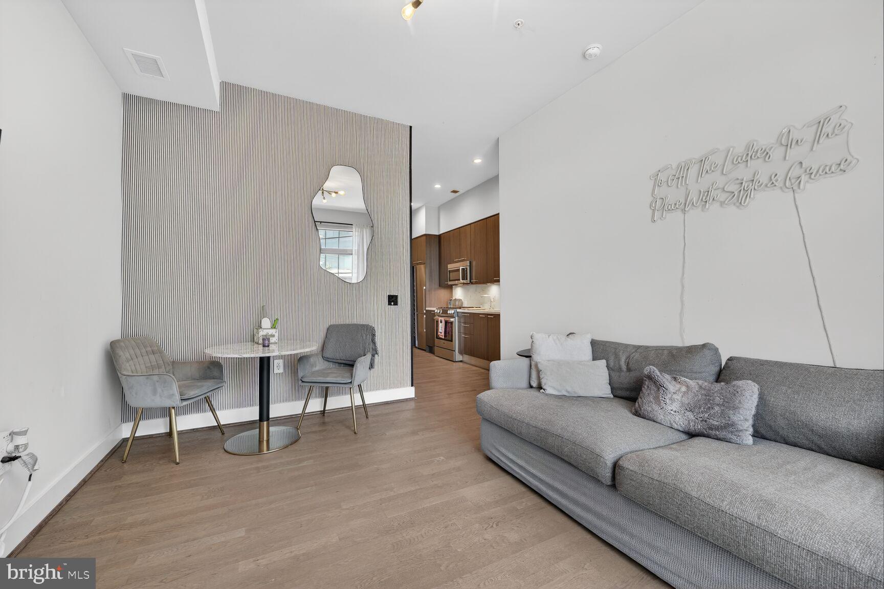 525 Water Street Southwest, Unit 314 Washington, DC 20024 - Photo 4 of 36