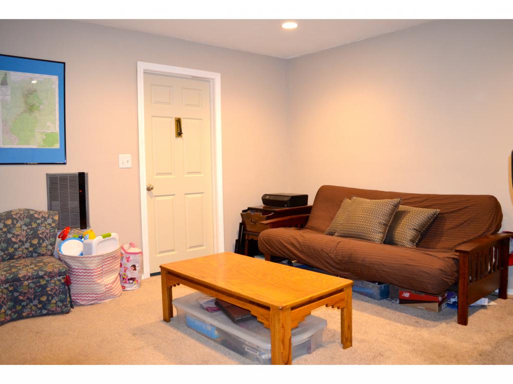 274 Winding Pond Road, Unit 274 Londonderry, NH 03053 - Photo 13 of 16 Gallery Image 13