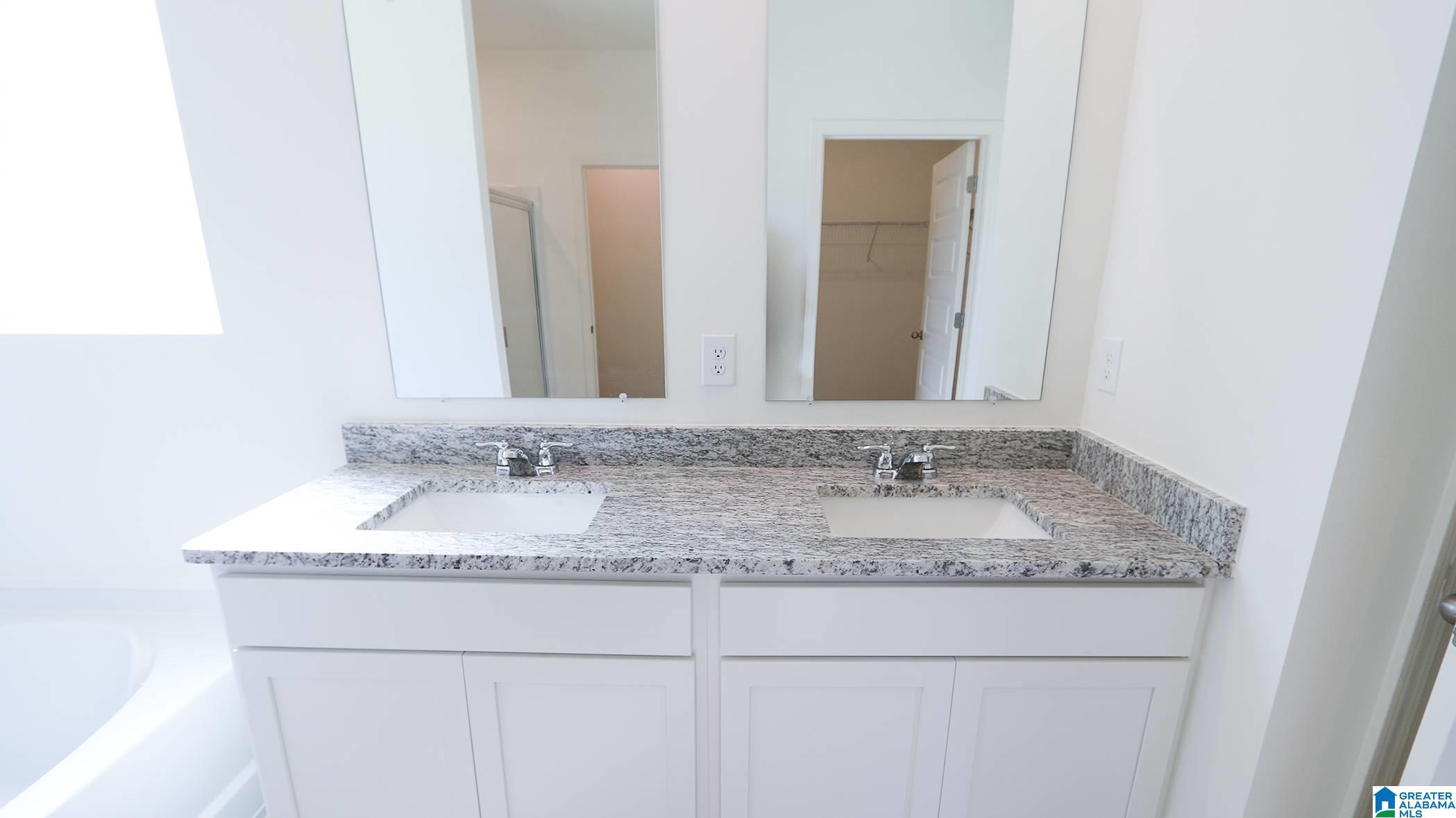 409 Dewitt Circle Chelsea, AL 35043 - Photo 23 of 45