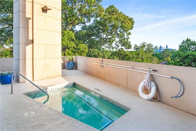 $2,500,000 | 2881 Peachtree Street Northeast, Unit 2304, Atlanta, GA 30305