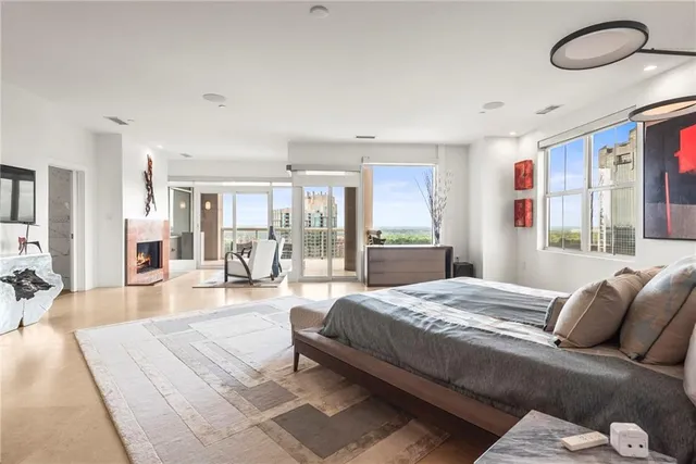 $2,500,000 | 2881 Peachtree Street Northeast, Unit 2304, Atlanta, GA 30305