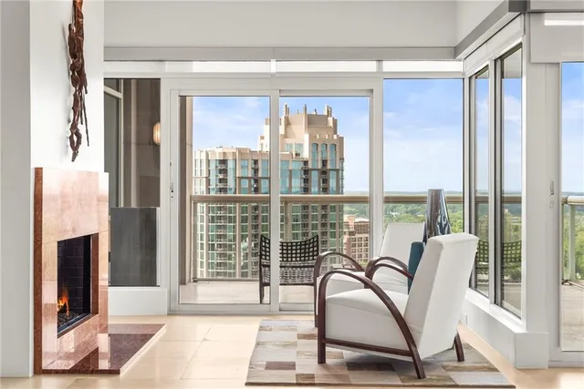 $2,500,000 | 2881 Peachtree Street Northeast, Unit 2304, Atlanta, GA 30305