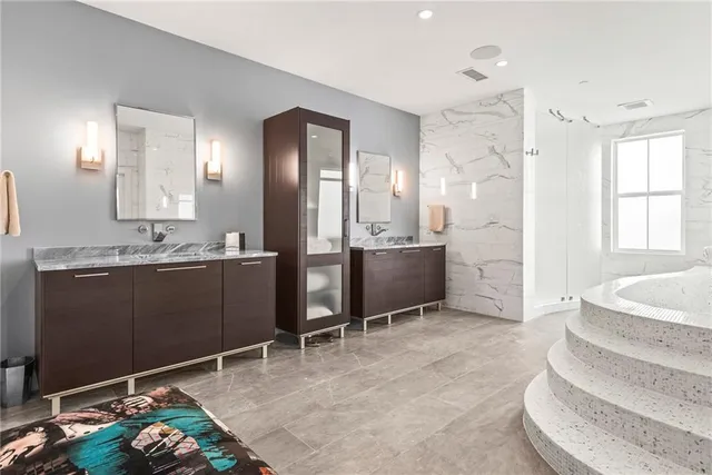 $2,500,000 | 2881 Peachtree Street Northeast, Unit 2304, Atlanta, GA 30305